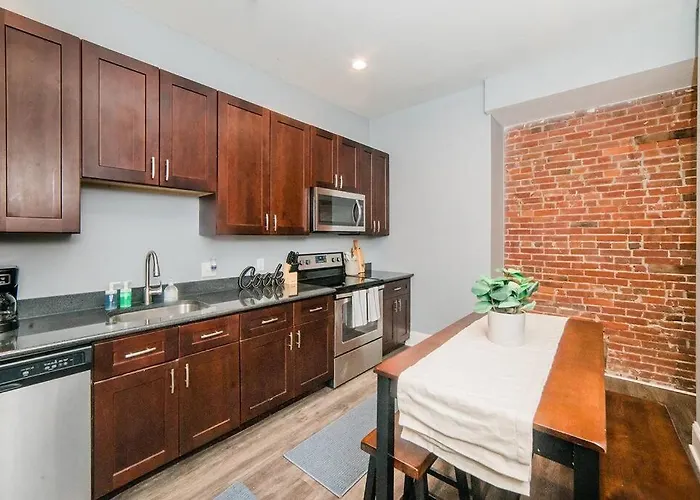 Walkable And Spacious - Parking -- Groupstay Apartment Pittsburgh